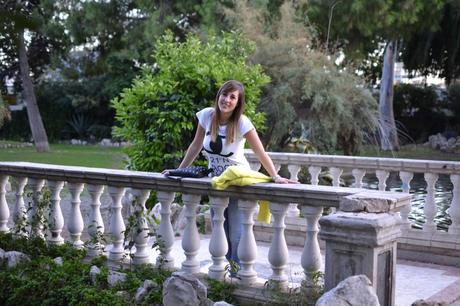 Look of the day: Yellow blazer