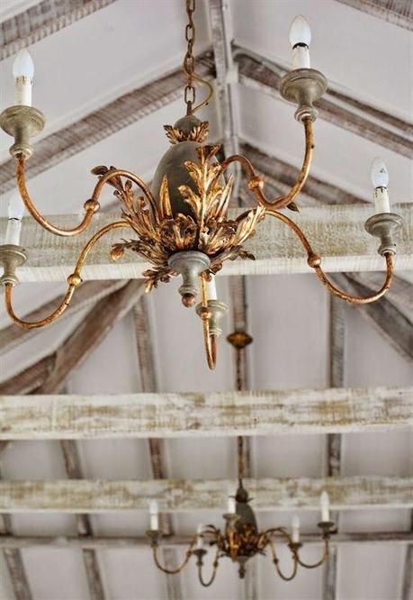 Renueva los techos, házlos protagonistas de tu casa. Renueva los techos, házlos protagonistas de tu casa.