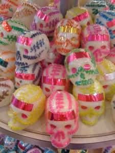Calaveras de dulce Día de Muertos en México, una tradición prehispánica