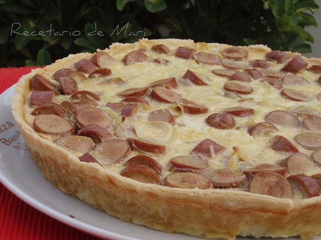 QUICHE DE CEBOLLA Y SALCHICHAS quiche de cebollas y salchichas (3)