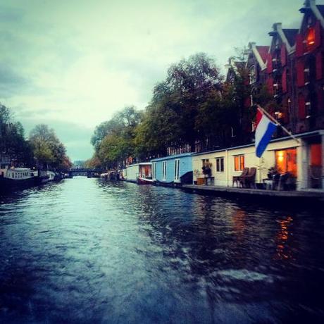 “Todo parecía fluir en perfecta armonía” : Día uno, Amsterdam Casas Flotantes
