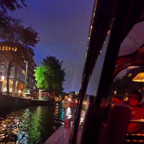 “Todo parecía fluir en perfecta armonía” : Día uno, Amsterdam Crucero nocturno Canales