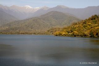GEORGIA, DIA 6: REGIÓN DE KAKHETI LAGO KVARELI
