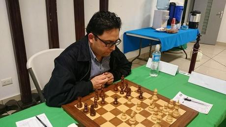 Resúmen R7: cuando llevan negras los del absoluto juegan con más garra. Resúmen R7: cuando llevan negras los del absoluto juegan con más garra.