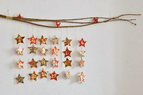 Calendarios de Adviento, colgados de las ramas. calendario de adviento_11