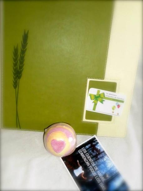 Carta a los SSMM Los Reyes Magos de Oriente.. incluyan Spcorazon cosmética gourmet, bombas de baño, aceites esenciales, muffins, cremars, cremas, tulipas, torbellinos, gel, esponja, jabon natural, mantequilla, cosmética natural,