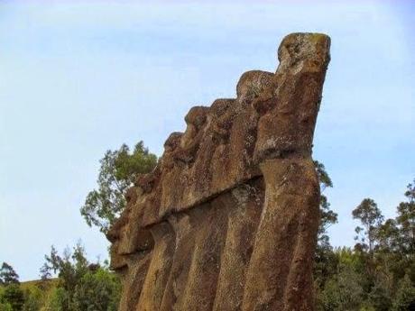 Ahu A Kivi. Rapa Nui. ¿Cómo llegaron los primeros? Ahu A Kivi. Rapa Nui. ¿Cómo llegaron los primeros?