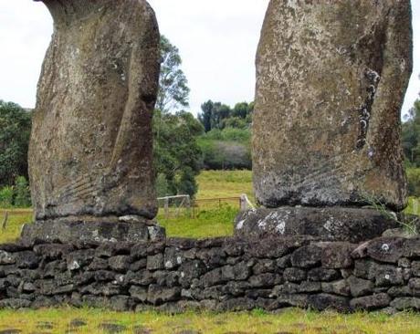 Ahu A Kivi. Rapa Nui. ¿Cómo llegaron los primeros? Ahu A Kivi. Rapa Nui. ¿Cómo llegaron los primeros?