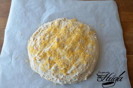 Pan de jamón y queso del Siglo XXI (Lorraine Pascale) Masa pan antes de hornear