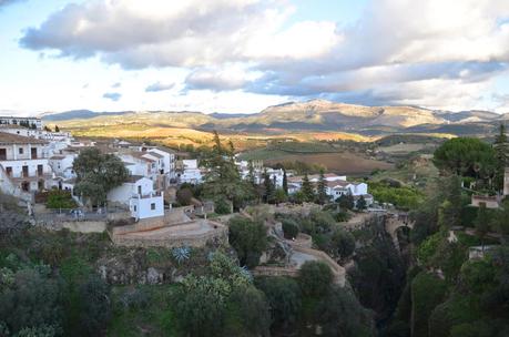 Visitando lugares... Visitando lugares...