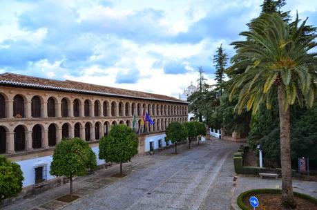 Visitando lugares... Visitando lugares...