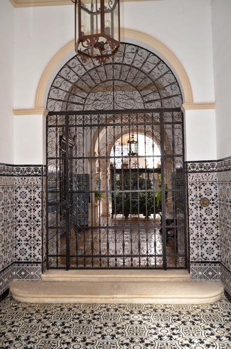 Visitando lugares... Visitando lugares...