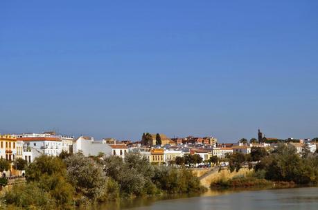 Visitando lugares... Visitando lugares...