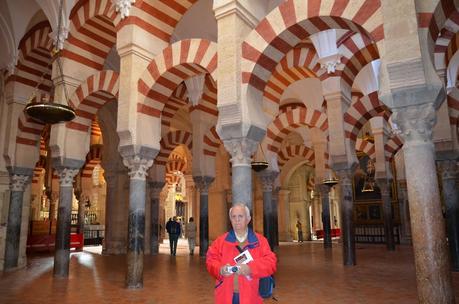 Visitando lugares... Visitando lugares...