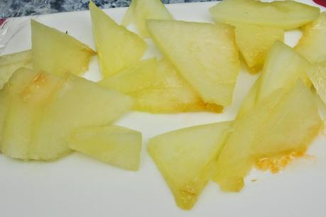 Cinta de lomo con melón y jamón gratinada a los 4 quesos