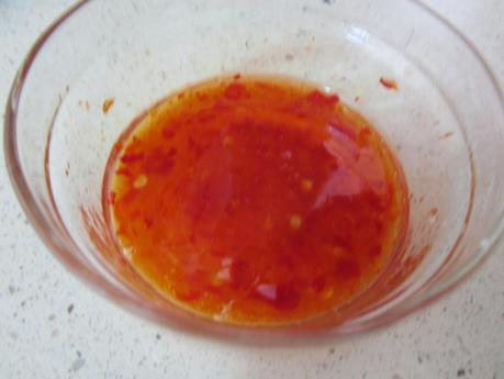 PATATAS SALTEADAS CON CHILE, AJO Y LIMÓN PATATAS SALTEADAS CON CHILE, AJO Y LIMÓN