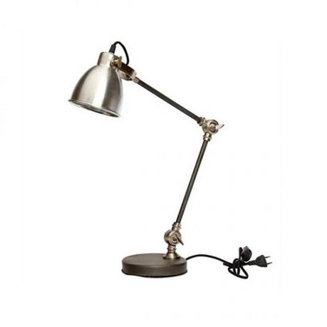 Rincones con mucho encanto en dormitorios: la mesita de noche (primera parte). lampara-gris-metal_grande