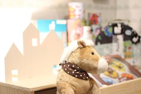 happy box! diseñando un escaparate IMG_0741