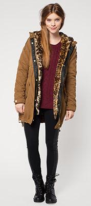Llegó el frío...¡Abrígate con estilo!: Tendencias en abrigos. Parka con capucha en habano