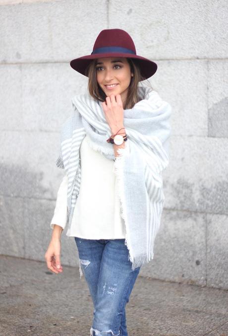 Through The Rain IMG_3850 copia