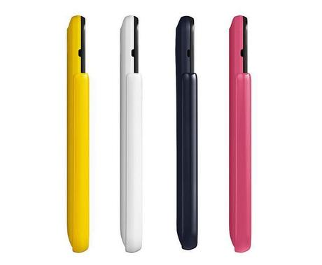 LG AKA: buscando ofrecer una experiencia distinta LG AKA lateral