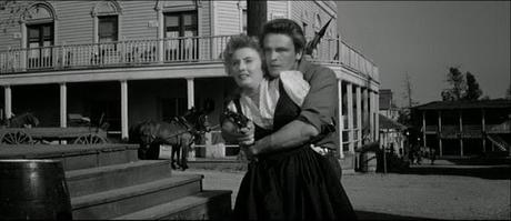 40 PISTOLAS  (1957)