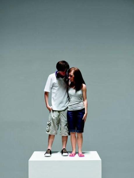 Ron Mueck: familiar y siniestro Ron Mueck: familiar y siniestro