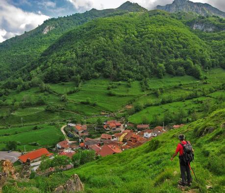 Circular en torno al Siegalavá y Tapinón (intento fallido al Fariñentu) Circular en torno al Siegalavá y Tapinón (intento fallido al Fariñentu)
