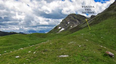LOS BÍGAROS Y MUÑÓN DESDE TORRESTÍO LOS BÍGAROS Y MUÑÓN DESDE TORRESTÍO