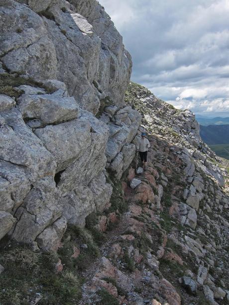 LOS BÍGAROS Y MUÑÓN DESDE TORRESTÍO LOS BÍGAROS Y MUÑÓN DESDE TORRESTÍO