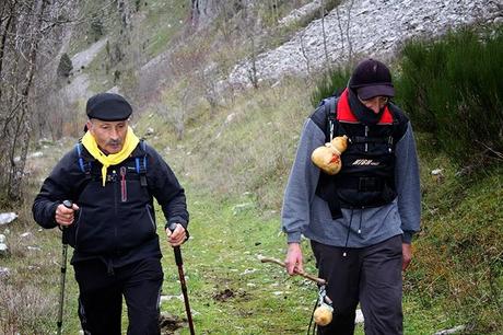 Ruta Vadiniense, el Camino Real del Esla. Encuentro de Asociaciones de Amigos del Camino de Santiago Ruta Vadiniense, el Camino Real del Esla. Encuentro de Asociaciones de Amigos del Camino de Santiago