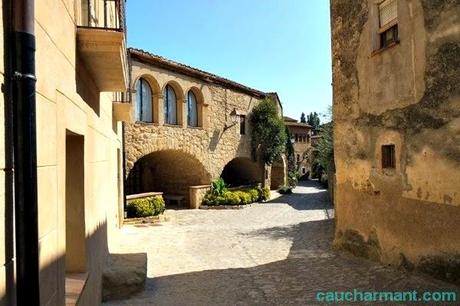 Lugares con encanto Peratallada pueblo con encanto medieval Empordà 