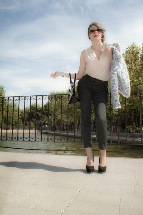 Look working Look working