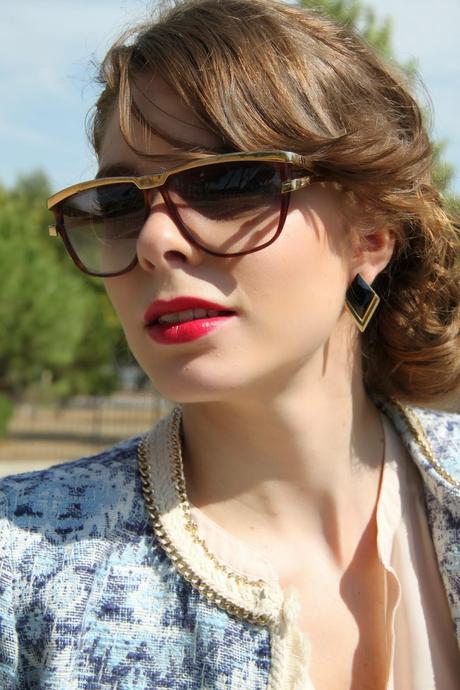 Look working Look working