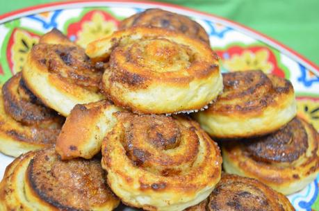 KANELBULLE (ROLLO DE CANELA) KANELBULLE (ROLLO DE CANELA)