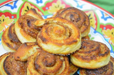 KANELBULLE (ROLLO DE CANELA) KANELBULLE (ROLLO DE CANELA)