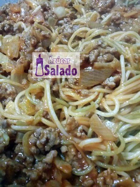 espaguetis con carne espaguetis con carne