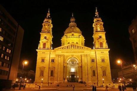 Basílica de San Esteban Basílica de San Esteban