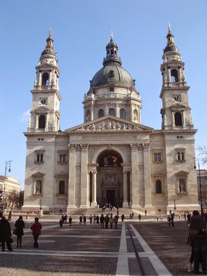 Basílica de San Esteban Basílica de San Esteban