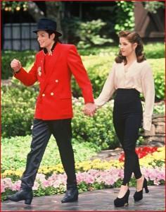 Michel Jackson, todo un mito. Michael Jackson con Lisa Marie Presley
