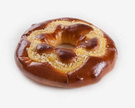 Corona de la Almudena...tipico madrileño Corona de la Almudena...tipico madrileño