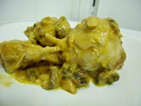 Pollo en salsa de verduras Pollo en salsa de verduras