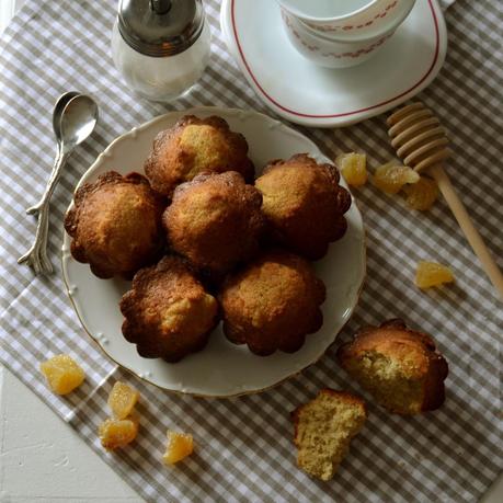 MAGDALENAS DE JENGIBRE Y MIEL MAGDALENAS DE JENGIBRE Y MIEL