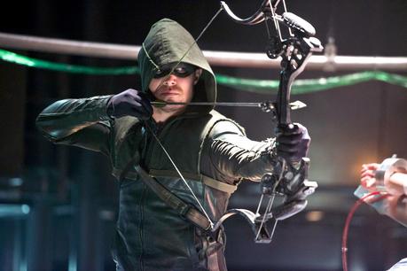 arrow, oliver queen, stephen amell, dc, comics, serie, television, adaptacion, el zorro con gafas