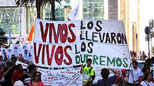 Grito mundial por Ayotzinapa