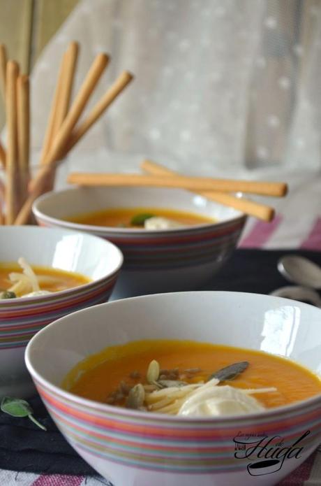 Crema de Calabaza con salvia Crema de calabaza con salvia y queso crema