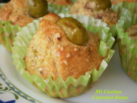 MAGDALENAS CON ACEITUNA ALOREÑA RELLENAS DE ANCHOAS, ATUN Y SÉSAMO