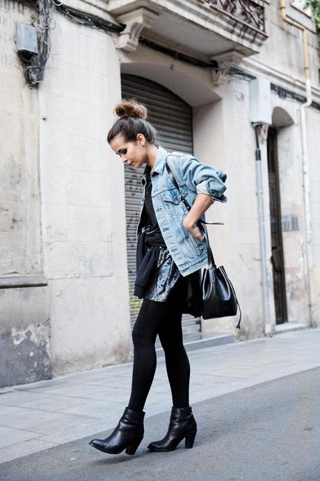 URBAN OUTFITTERS BARCELONA Urban_Outfitters_Barcelona-Opening_Store-Collage_Vintage-Sequins_Dress-Outfit-Street_style-12
