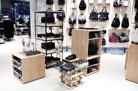 URBAN OUTFITTERS BARCELONA Urban_Outfitters_Barcelona-Opening_Store-Collage_Vintage-Sequins_Dress-Outfit-Street_style-66