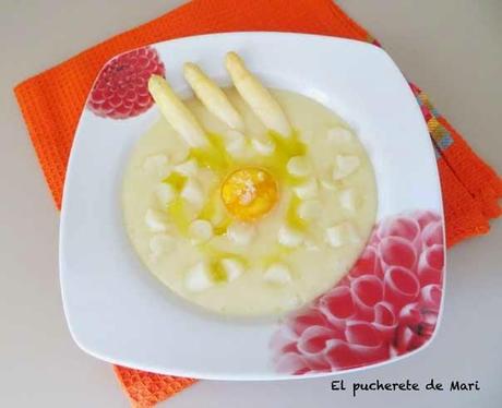 CREMA DE ESPARRAGOS CON FONDO DE PUCHERO